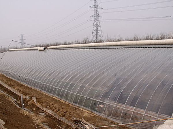 薄膜温室大棚如何去湿？